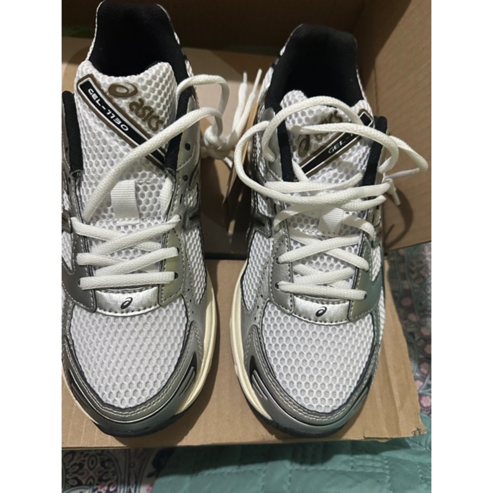 Asics Gel-1130 Shoes White Clay Canyon Men's Sizes 7.0 - Women 8.5